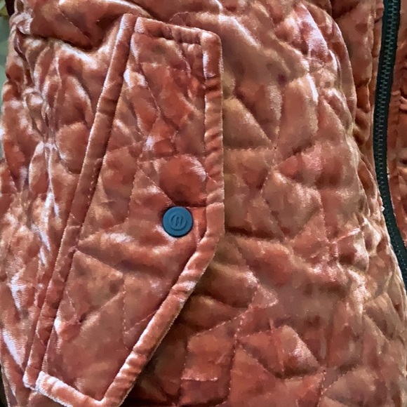 Bomber jacket - Picture 4 of 4